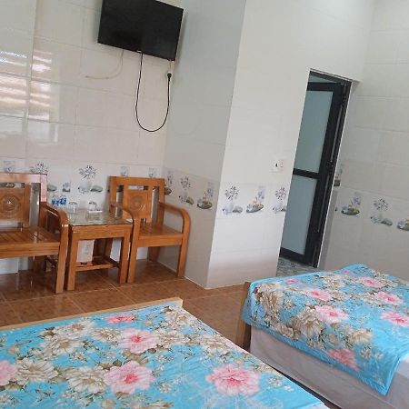 Hotel Thanh Binh 2 Хатинь Экстерьер фото