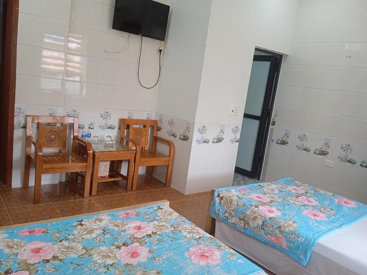 Hotel Thanh Binh 2 Хатинь Экстерьер фото